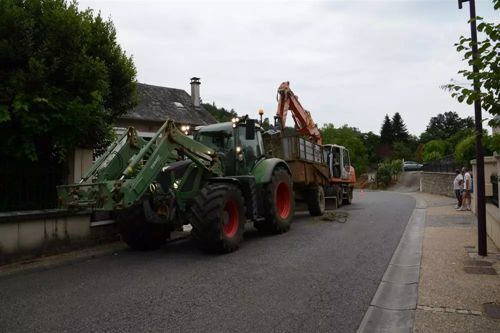 Ponty compost environnement : Collecte de dechets verts et bois